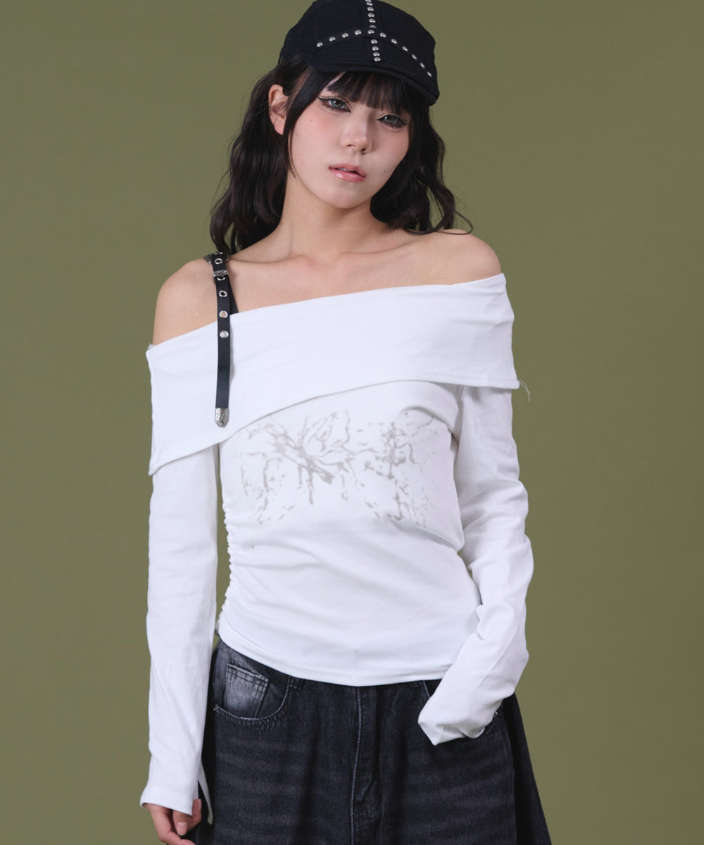 ホワイト モデル：160cm F着用