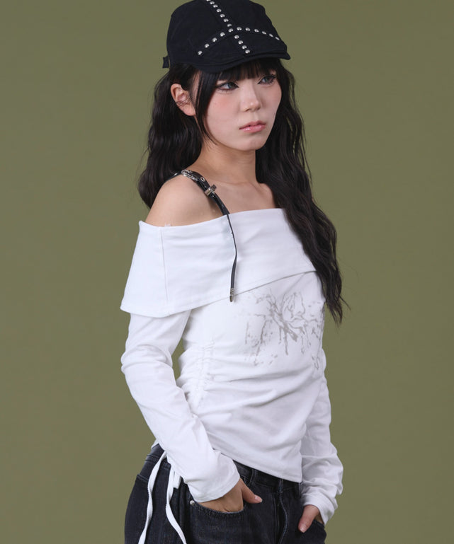 ホワイト モデル：160cm F着用