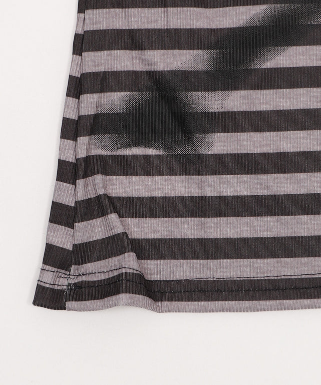 オフショルボーダードクロトップ