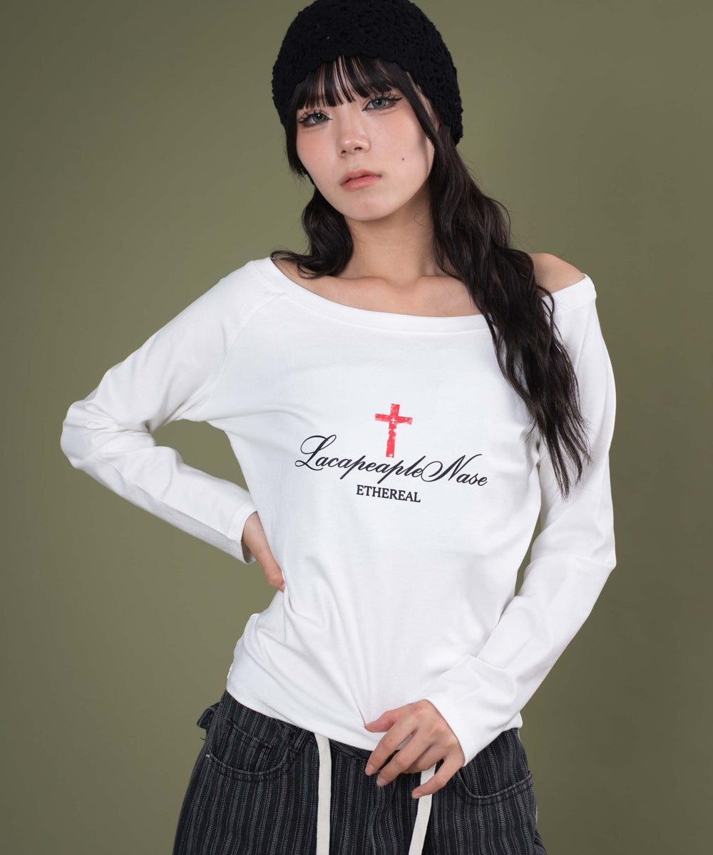 ホワイト モデル：160cm F着用