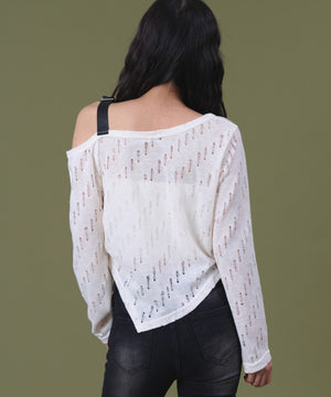 ホワイトアイボリー モデル：160cm F着用