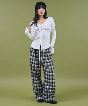 ホワイト モデル：160cm F着用