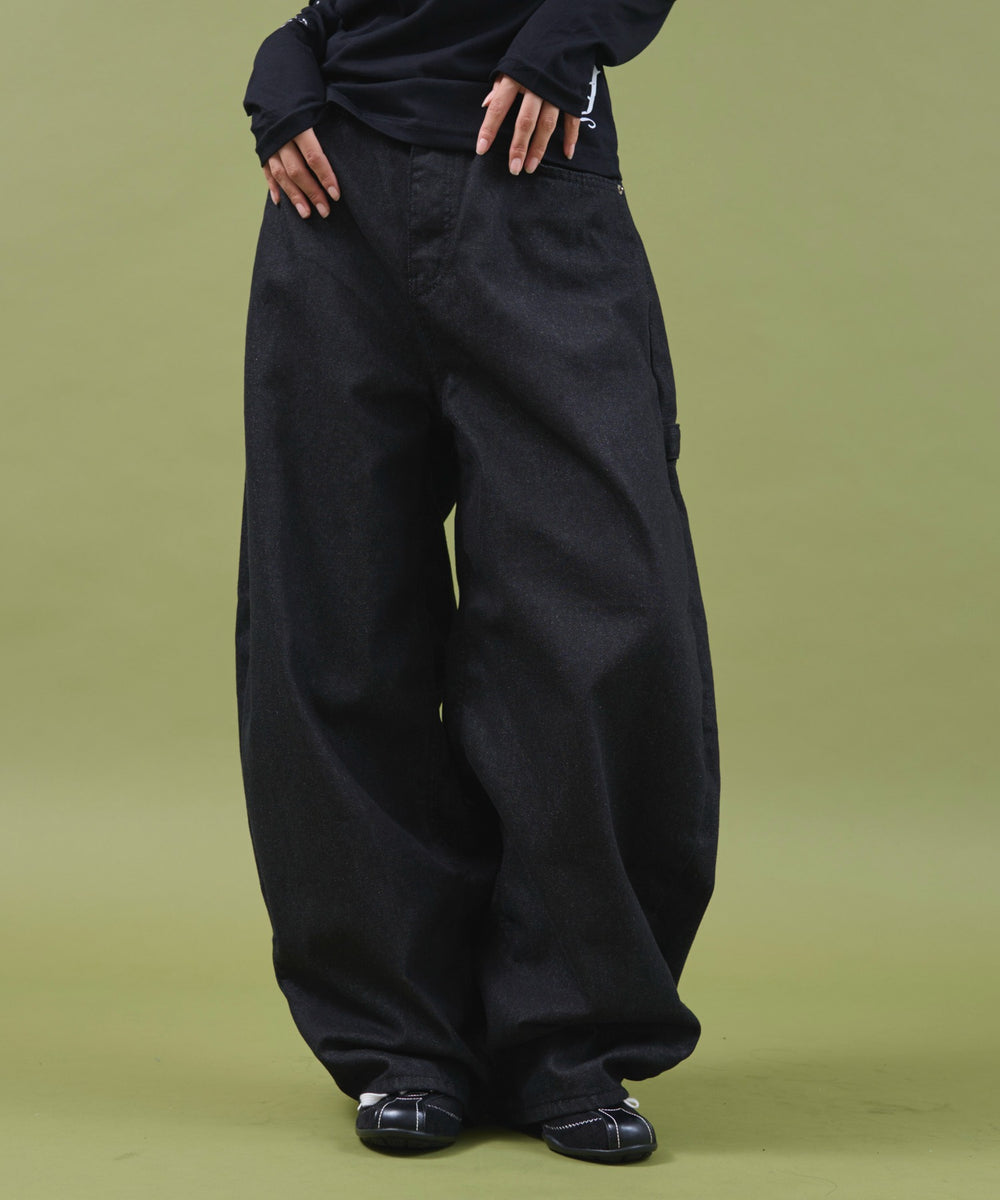 ブラック モデル：160cm S着用