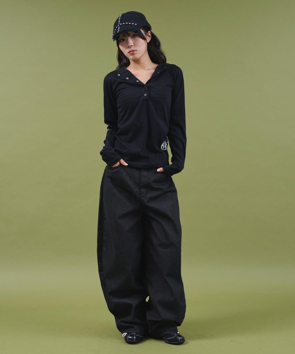 ブラック モデル：160cm S着用