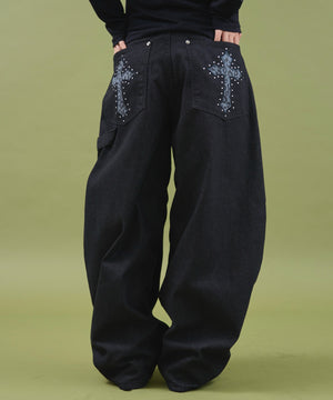 ブラック モデル：160cm S着用