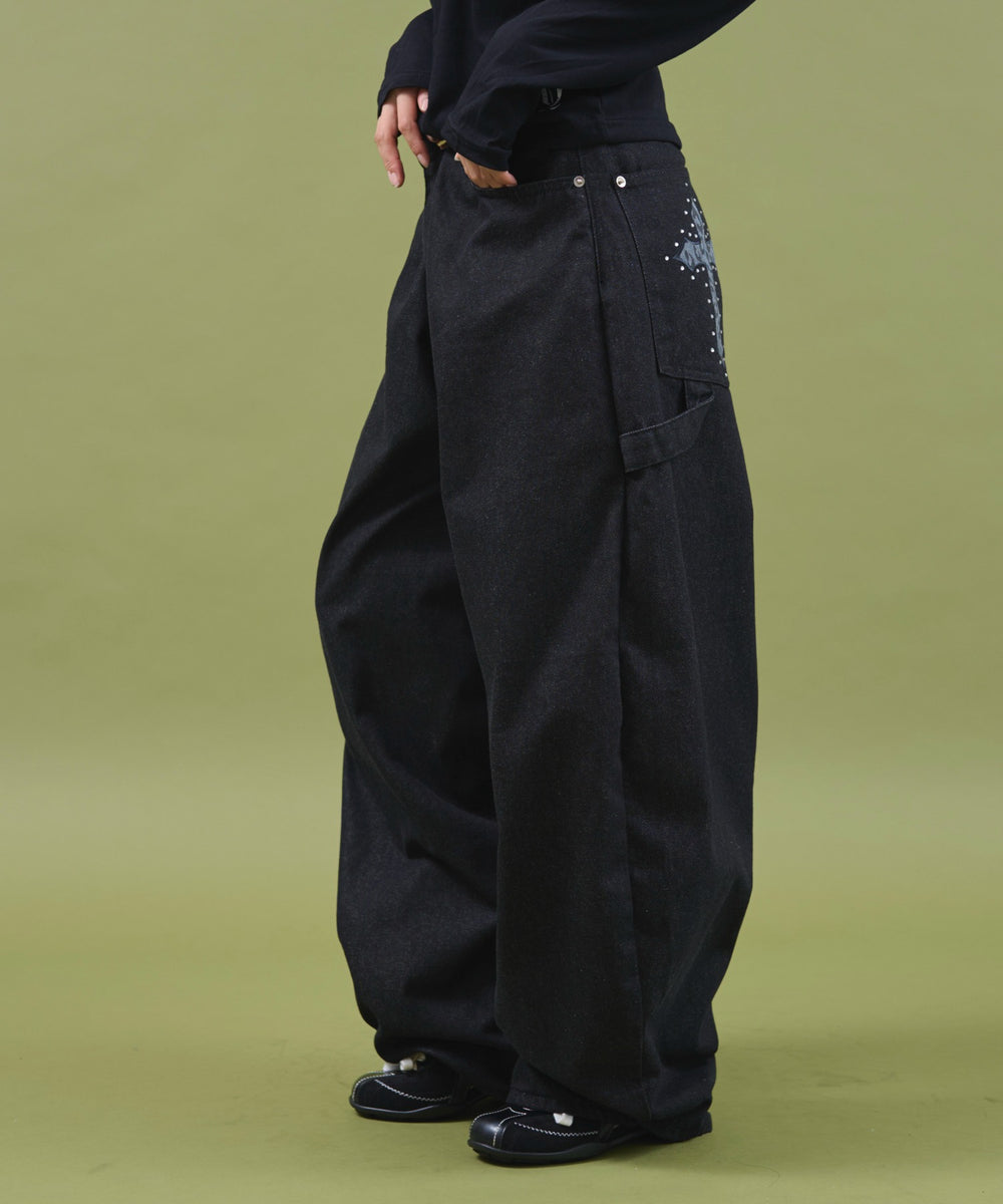 ブラック モデル：160cm S着用