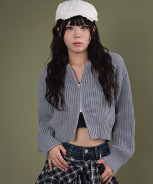 グレー モデル：160cm F着用