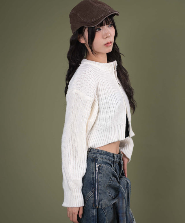 ホワイトアイボリー モデル：160cm F着用