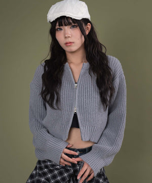 グレー モデル：160cm F着用