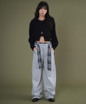 ブラック モデル：160cm F着用