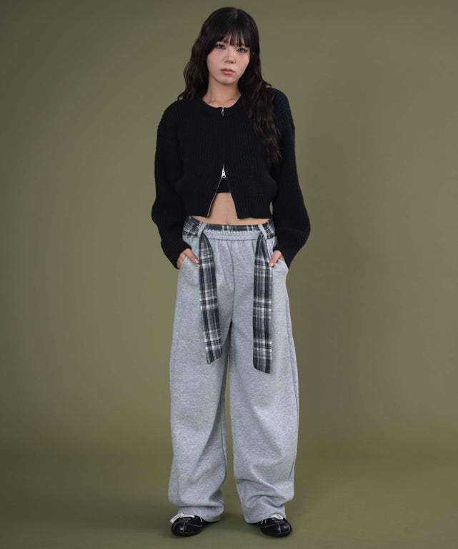 ブラック モデル：160cm F着用