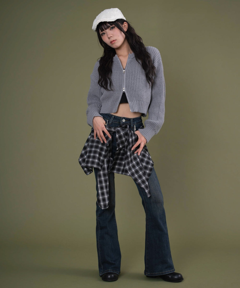 デニム中濃 モデル：160cm S着用