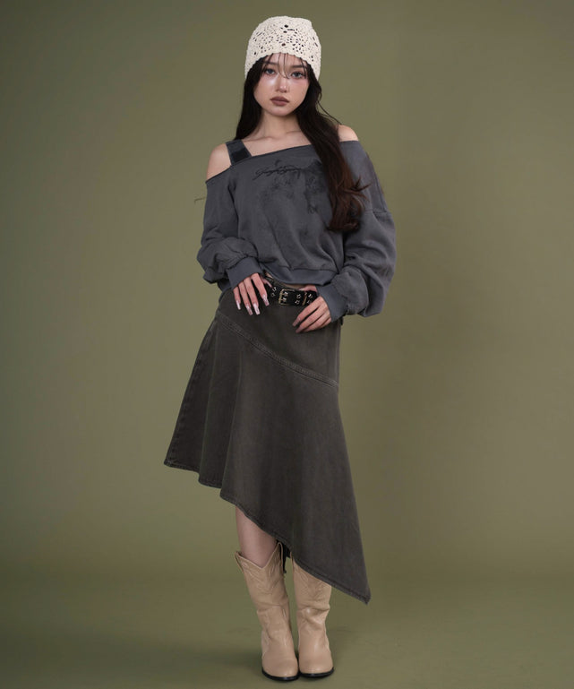 チャコール モデル：163cm F着用