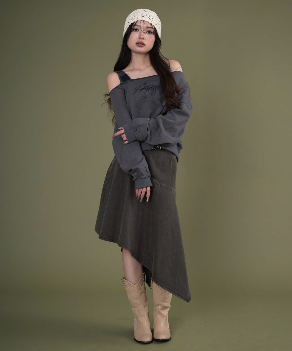 チャコール モデル：163cm F着用