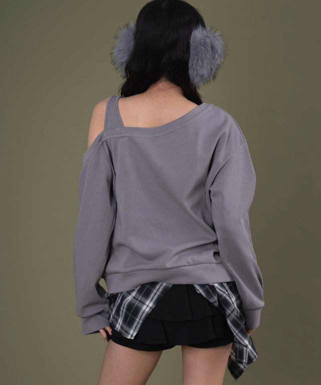 ベージュ モデル：160cm F着用