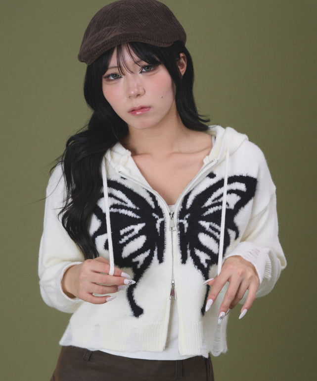 ホワイトアイボリー モデル：160cm F着用