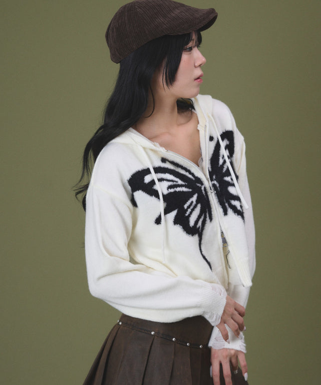 ホワイトアイボリー モデル：160cm F着用