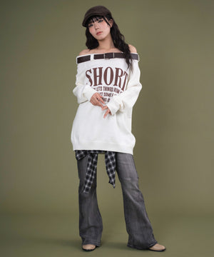 ホワイトアイボリー モデル：160cm F着用