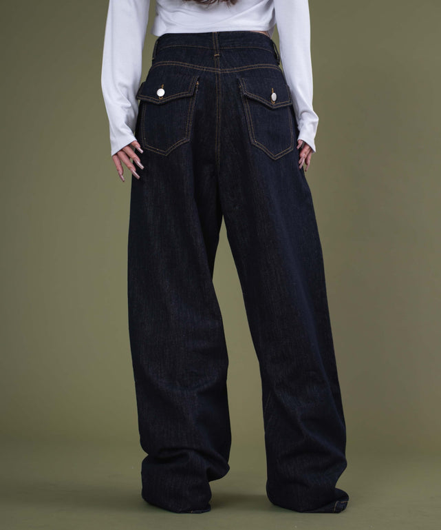 デニムインディゴ モデル：163cm S着用