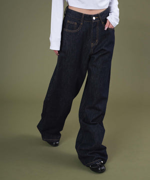 デニムインディゴ モデル：163cm S着用