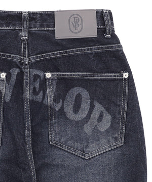 バックロゴワイドデニムパンツ