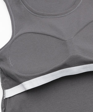 メタルバッジタンク