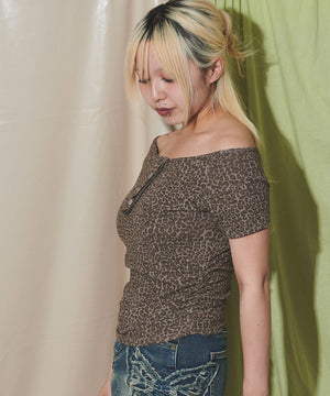 ブラウン モデル：155cm F着用