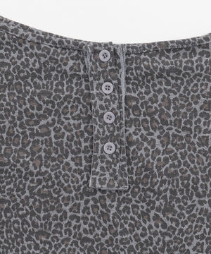 ヘンリーネックオフショルレオパードSSトップス