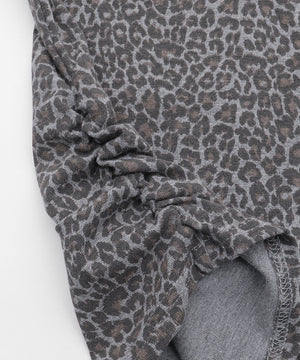 ヘンリーネックオフショルレオパードSSトップス