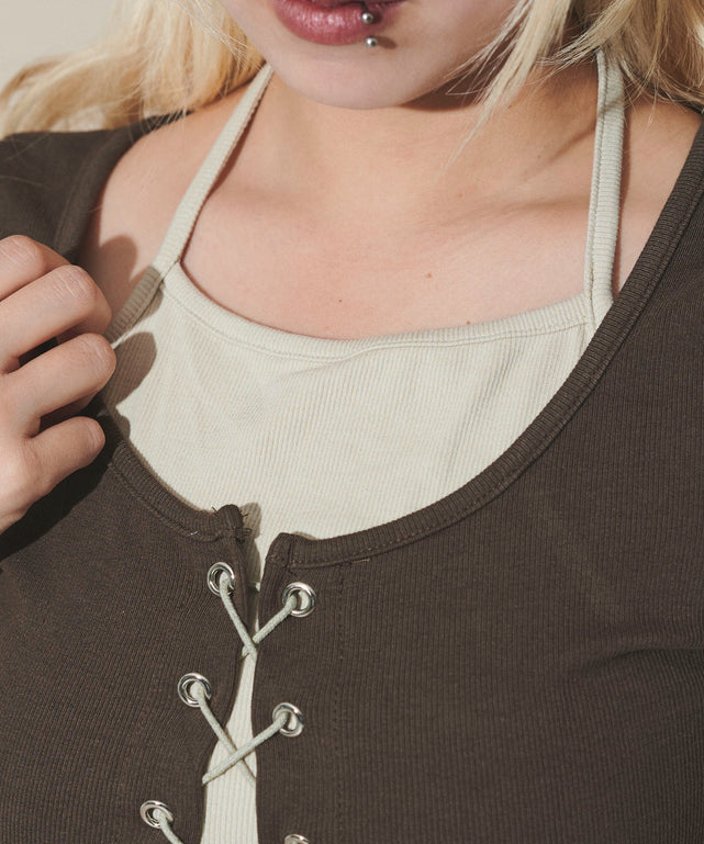 フロントレースアップレイヤードT