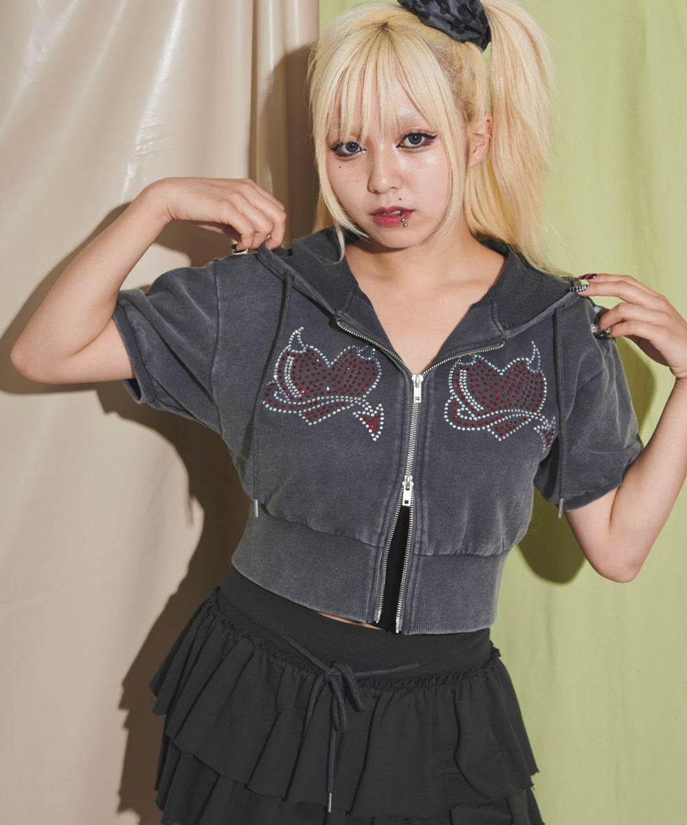 チャコール モデル：155cm F着用