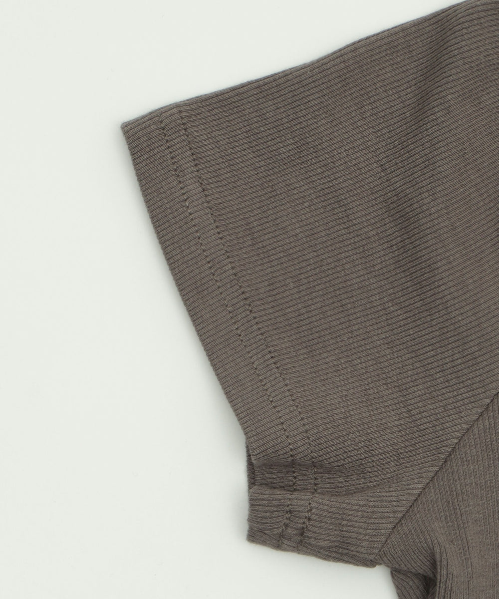 ハトメレイヤードグラフィックT