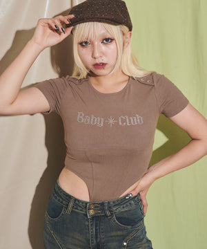 ブラウン モデル：155cm F着用