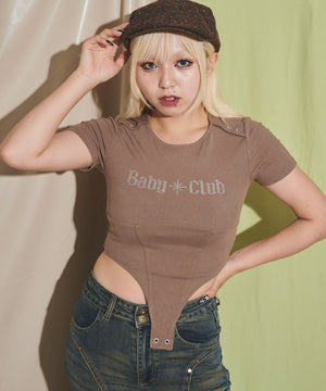 ブラウン モデル：155cm F着用