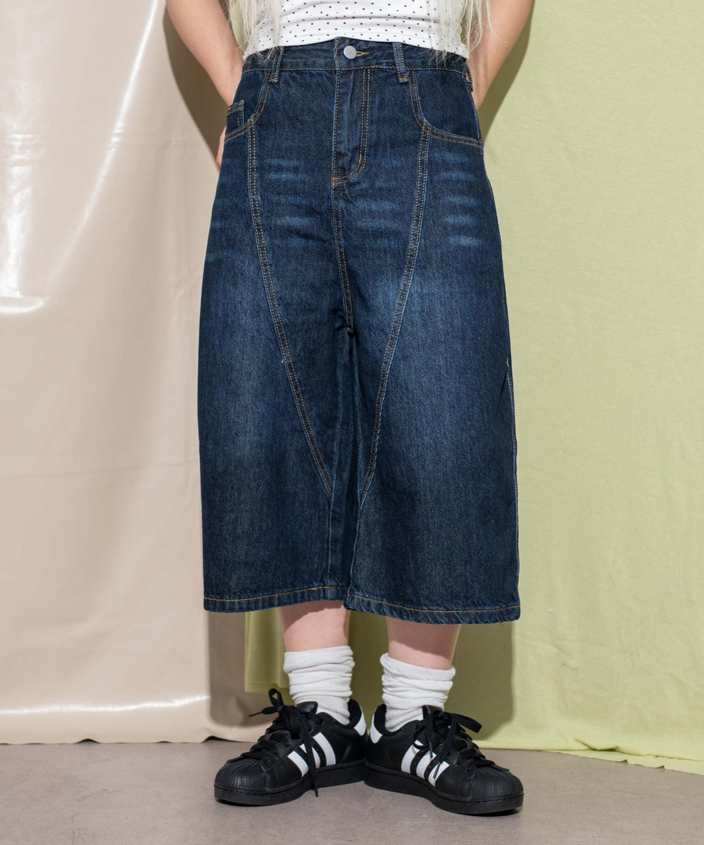 デニム中濃 モデル：155cm M着用