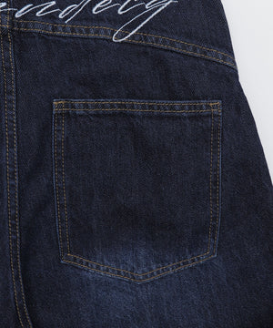 バック刺繍ロゴワイドハーフパンツ