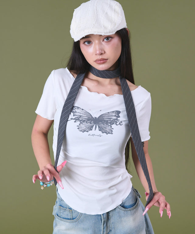 バタフライメロートップ/ホワイト モデル：163cm F着用