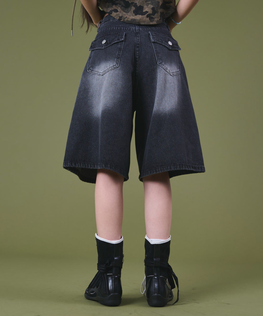 ブラック モデル：163cm S着用