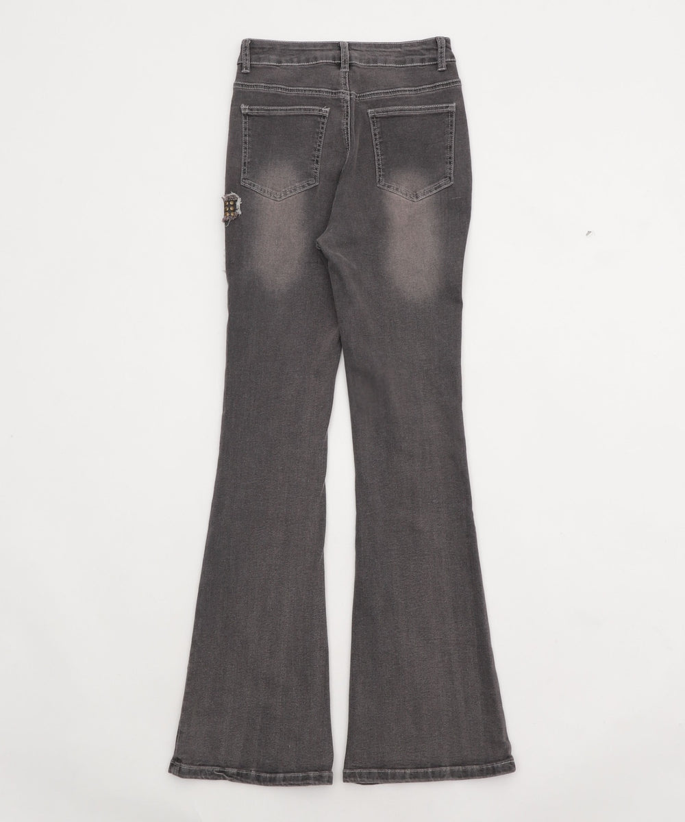 クロススタッズフレアデニム