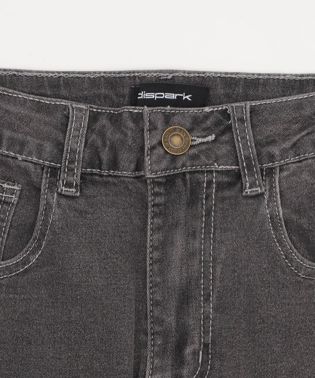 クロススタッズフレアデニム