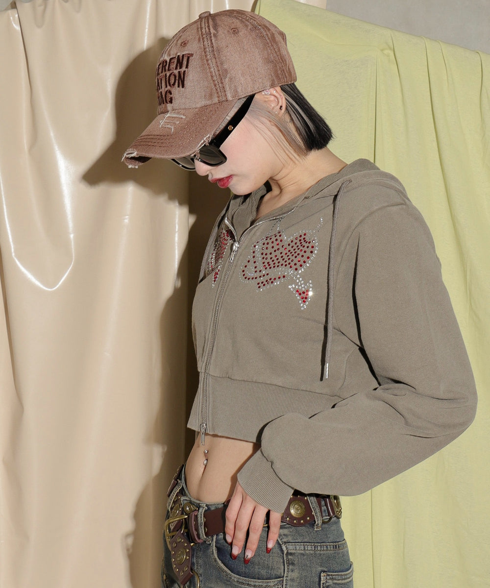 ベージュ モデル：168cm F着用