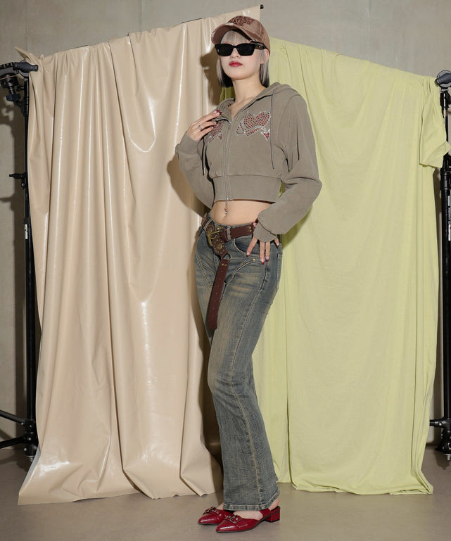 ベージュ モデル：168cm F着用