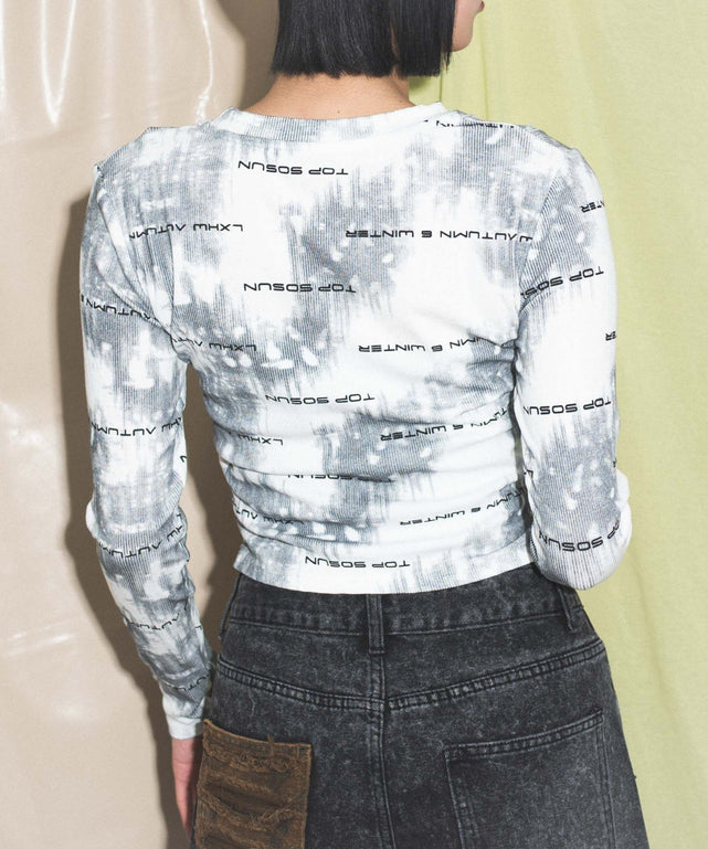 ホワイト モデル:168cm F着用