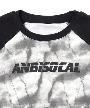 袖カットロゴトップ