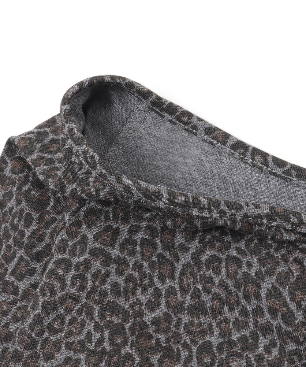 ヘンリーネックオフショルレオパードトップス