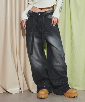 ブラック モデル：160cm M着用