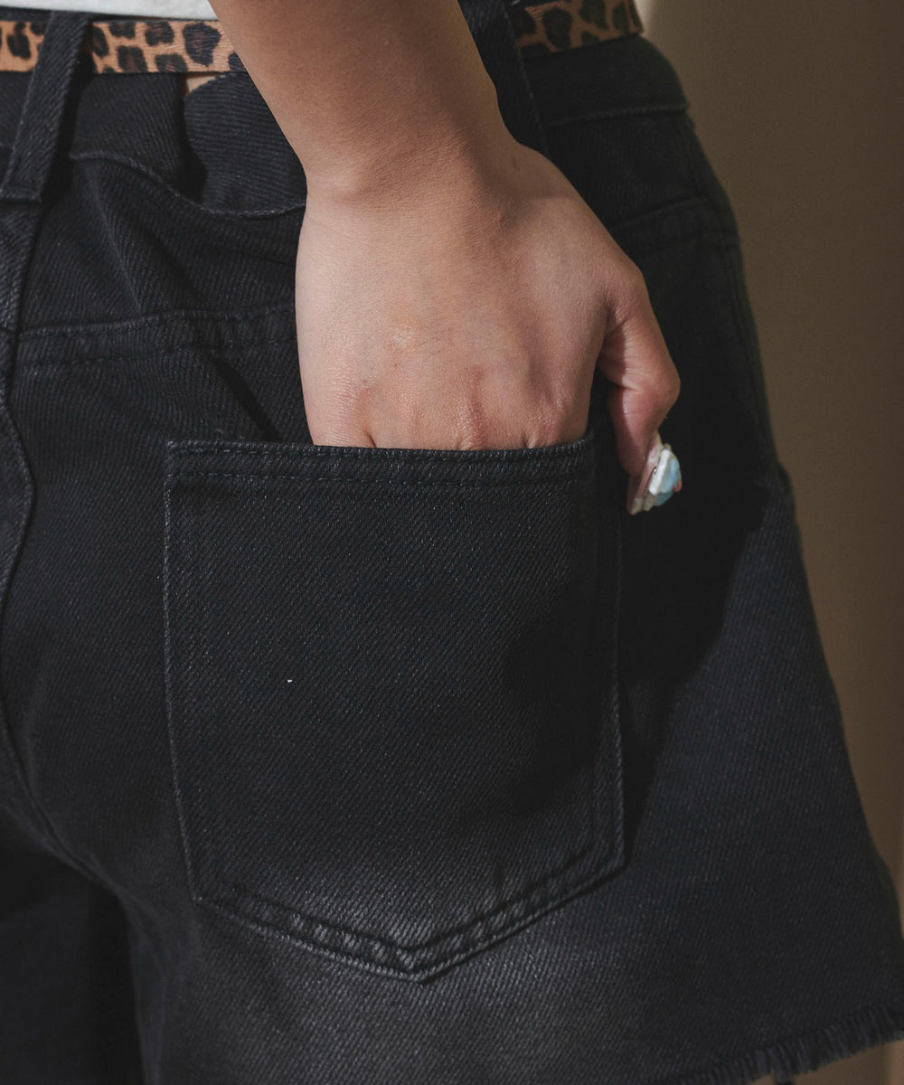 ウォッシュドダメージショートパンツ