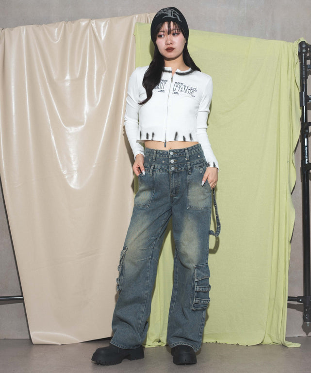 デニム中濃　モデル:168cm M着用