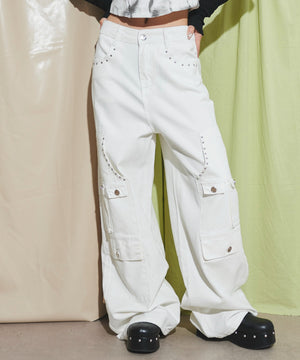 ホワイト モデル：160cm M着用