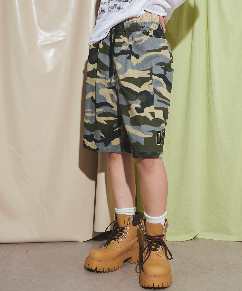 グレー モデル：160cm F着用